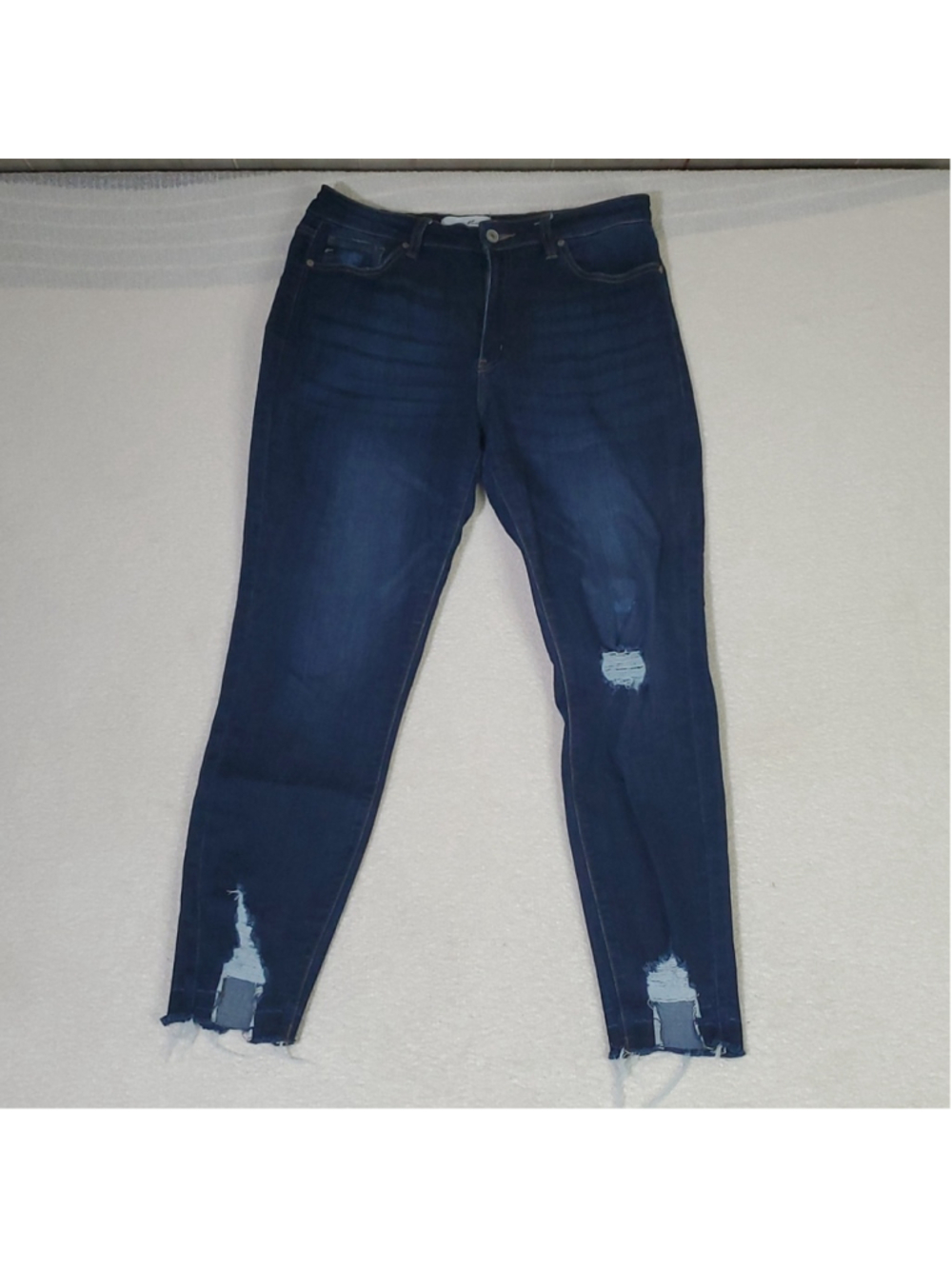 KanCan Skinny High Rise Ripped Hem Jeans Blue Denim Junior Size 11